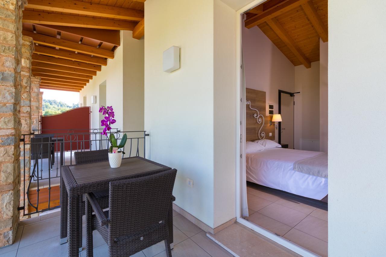 Agriturismo Corte Aurea Desenzano del Garda Extérieur photo
